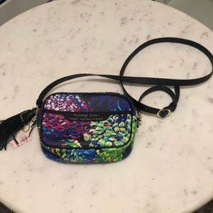 Victoria Secret Crossbody bag
